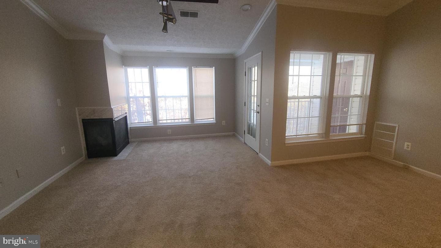 5025 Marchwood Court #5l photo 4