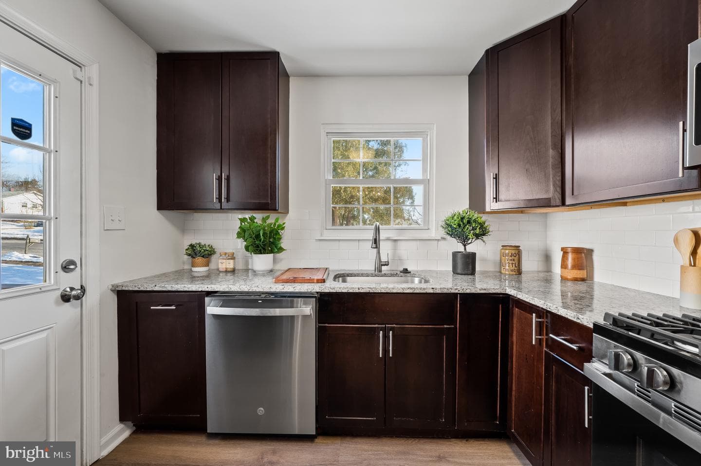 200 Timber Grove Road photo 3