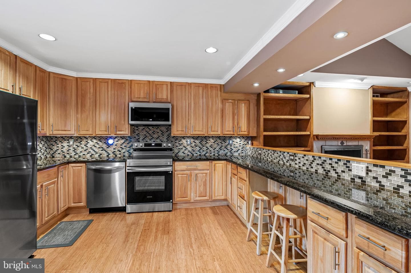 624 Fairway Drive photo 2