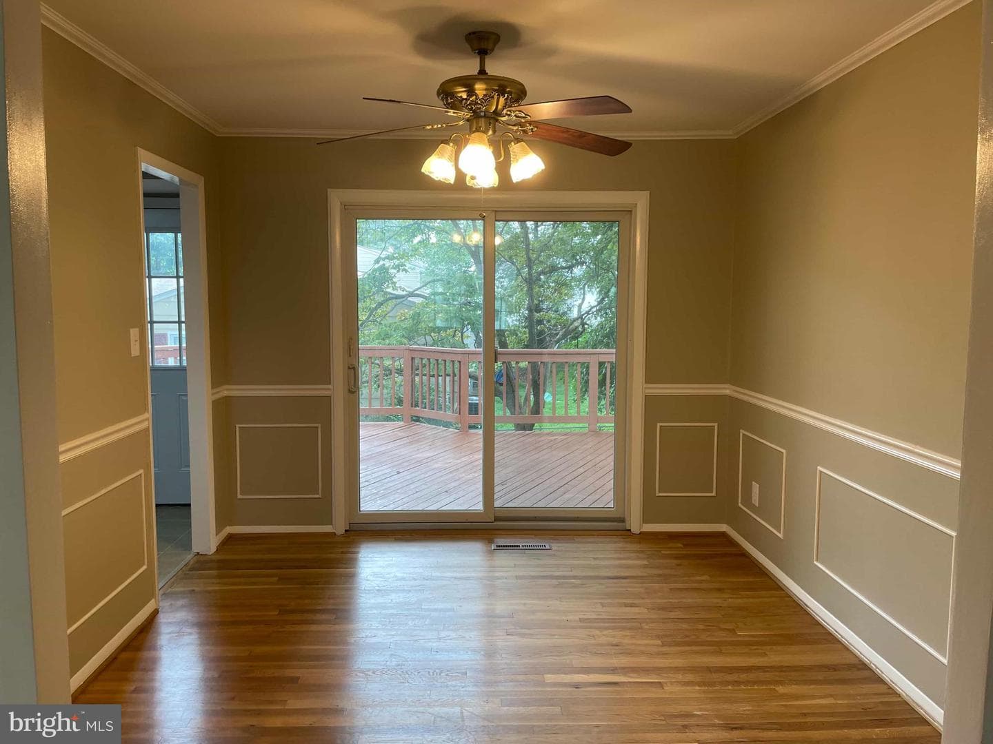409 Deacon Brook Circle photo 14