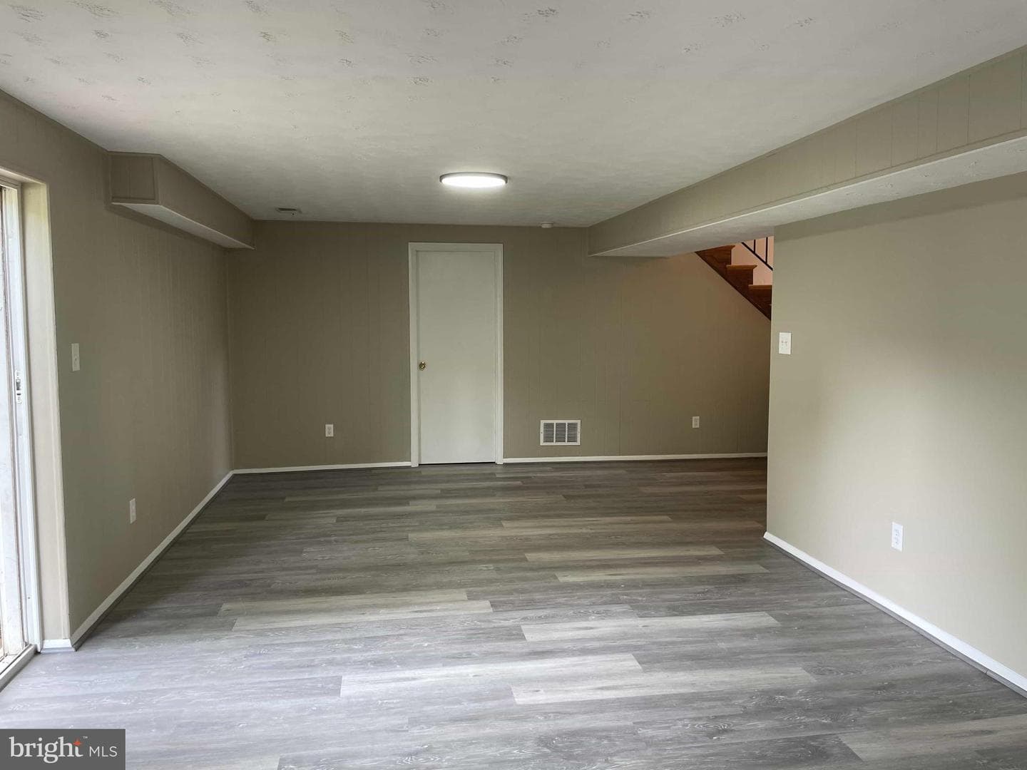 409 Deacon Brook Circle photo 26