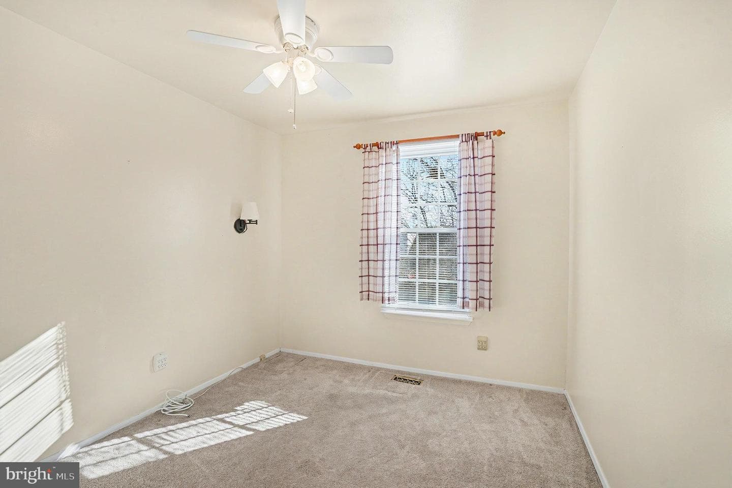 7114 Oliver Beach Road photo 25