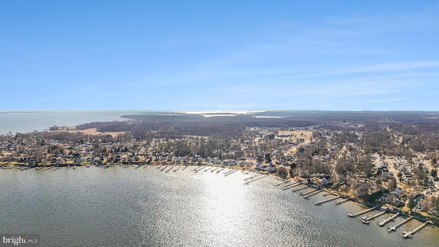 7114 Oliver Beach Road photo 46
