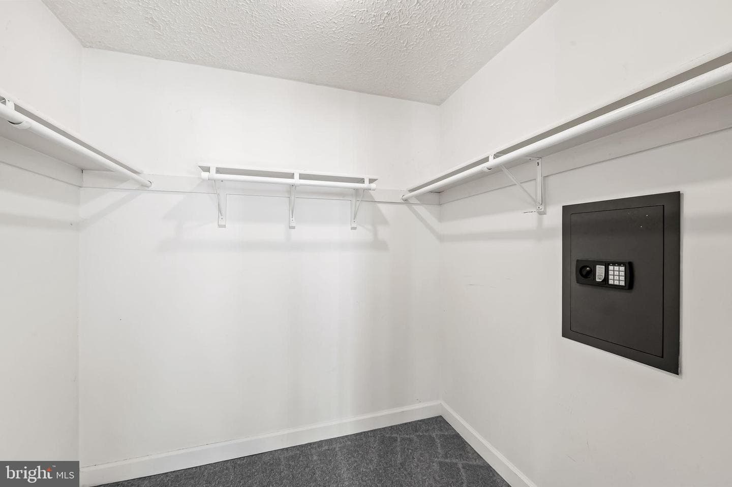 4222 Klosterman Avenue photo 22