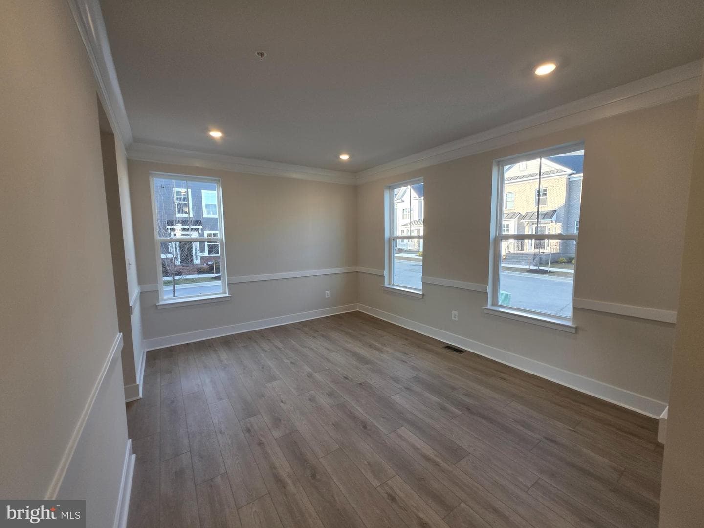6511 Paddington Street photo 10