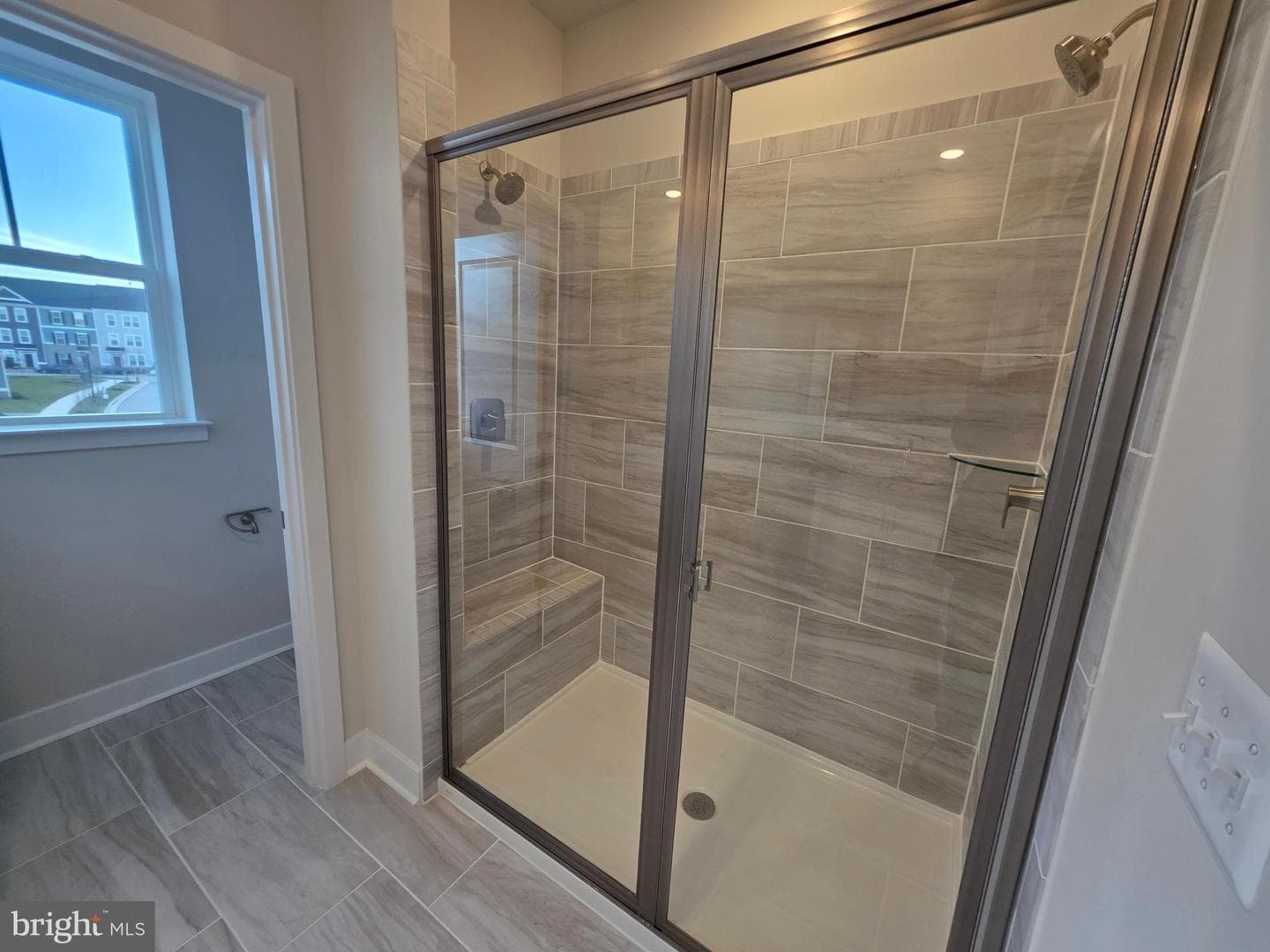 6511 Paddington Street photo 38