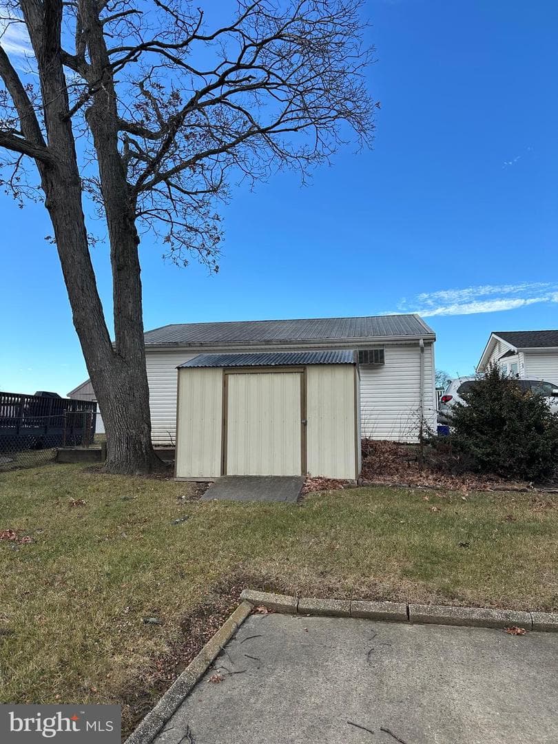 2815 Putty Hill Avenue photo 26