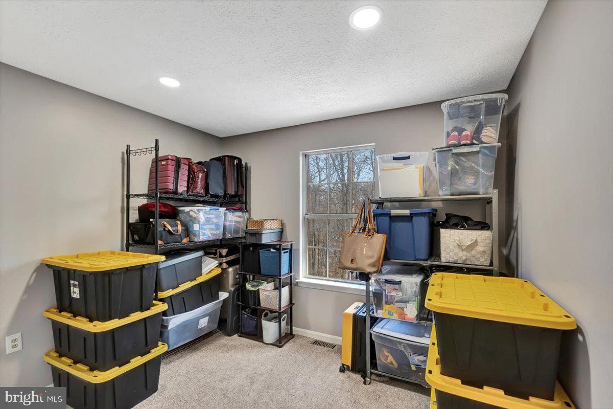 6677 Spring Mill photo 16