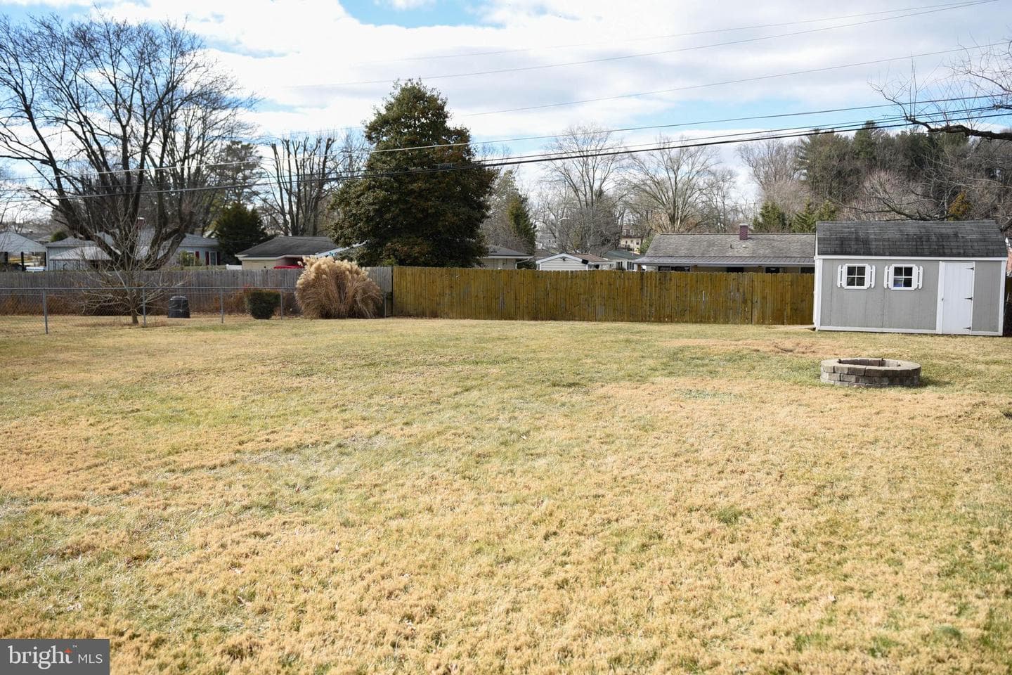 341 Walgrove Road photo 8