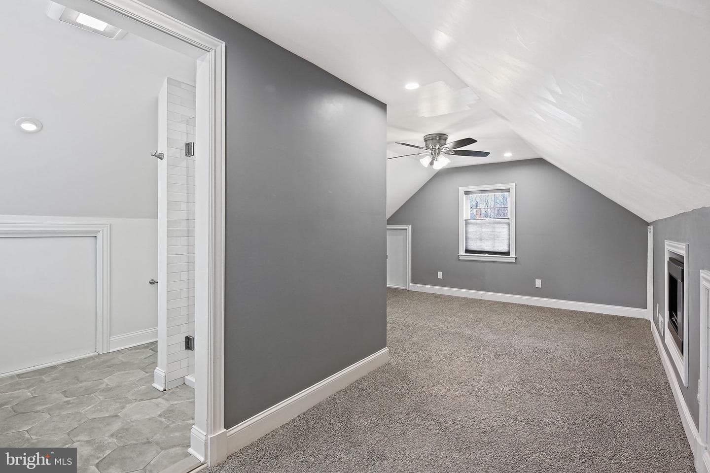 3049 Oak Forest Drive photo 16
