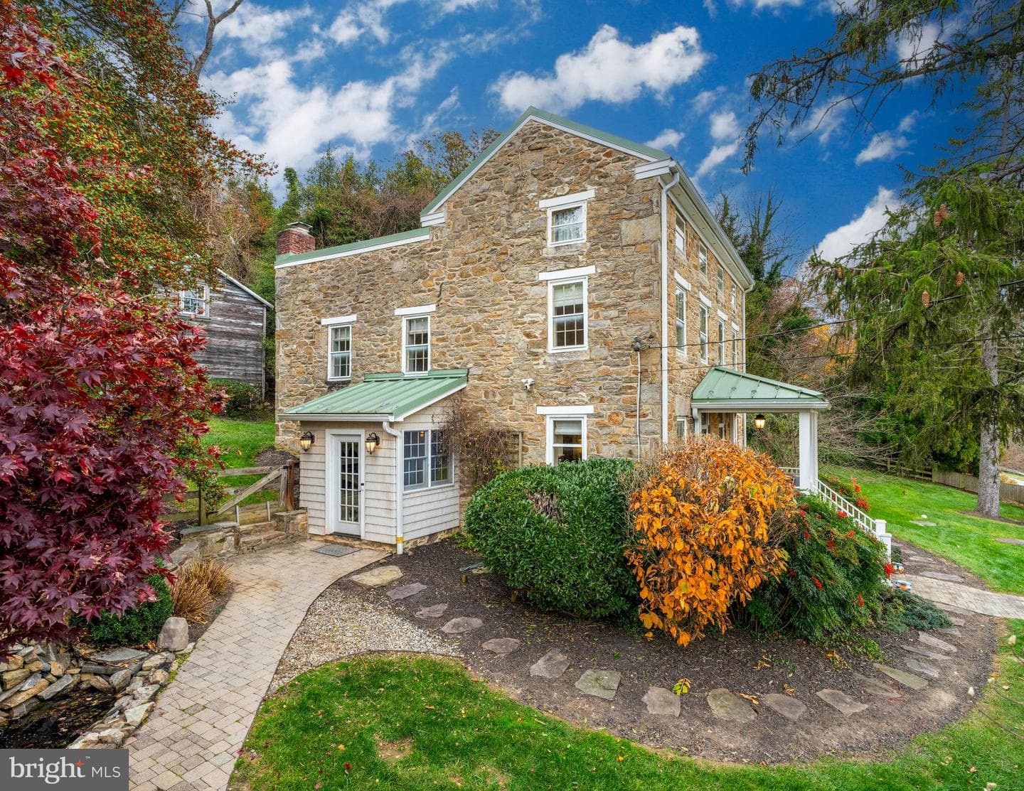 820 Belfast Road photo 16