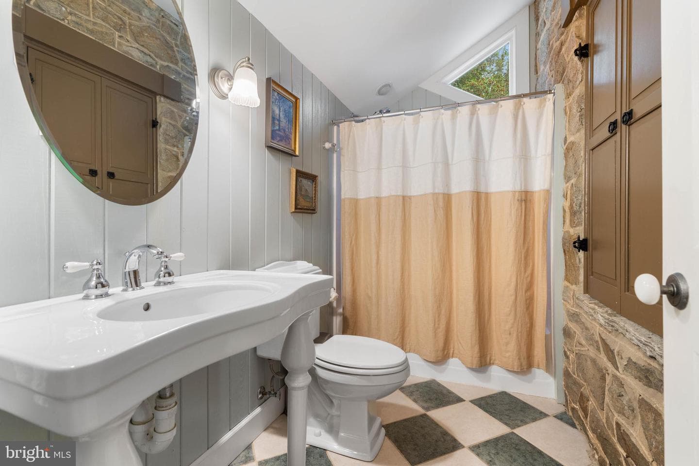 820 Belfast Road photo 31