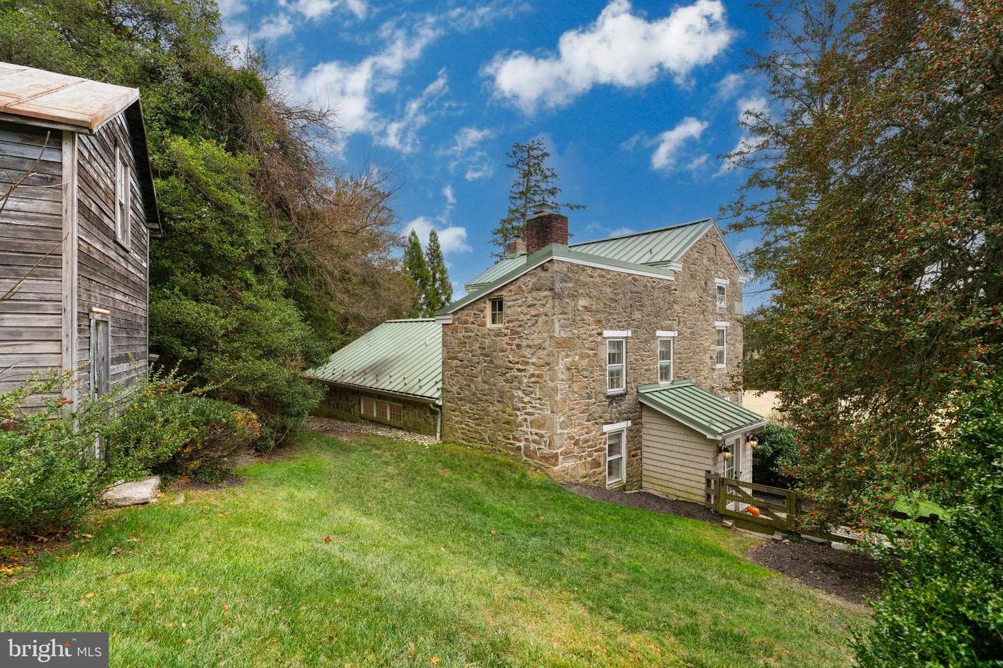 820 Belfast Road photo 36