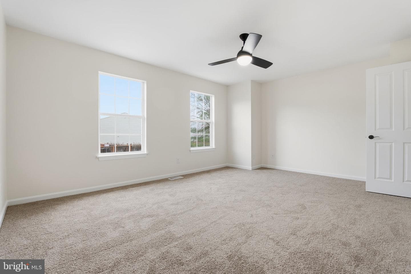 629 Nollmeyer Road photo 21