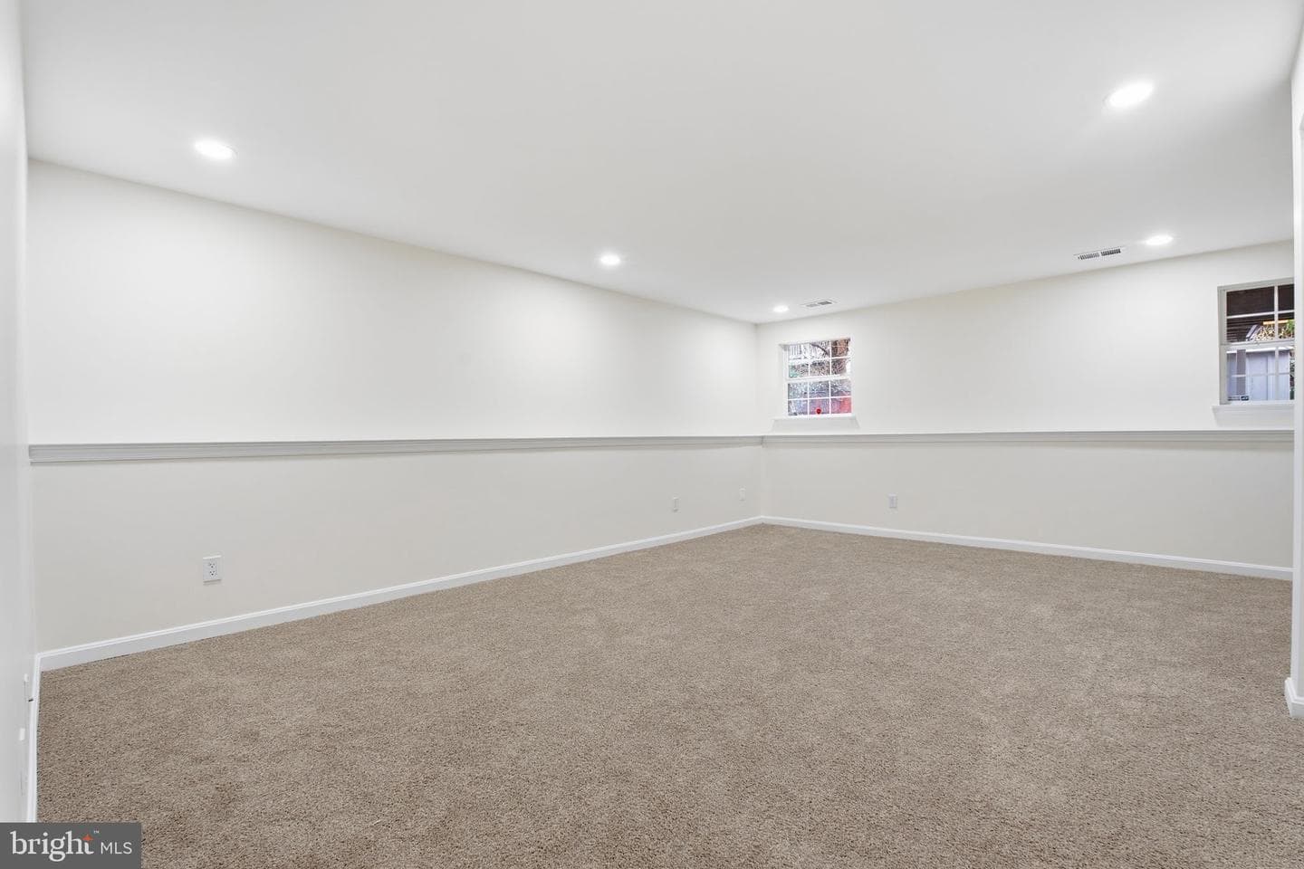 629 Nollmeyer Road photo 24