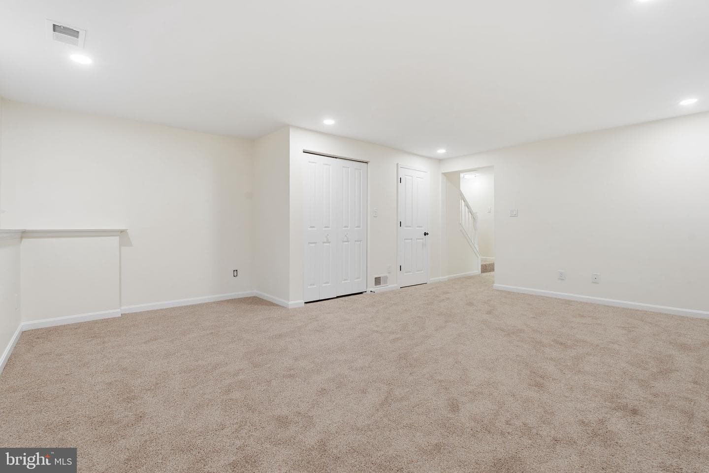 629 Nollmeyer Road photo 27