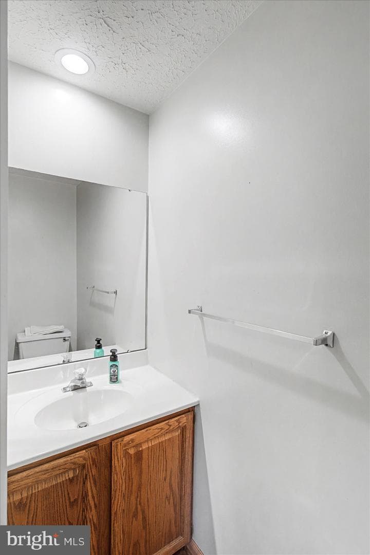 8292 Berryfield Drive photo 10