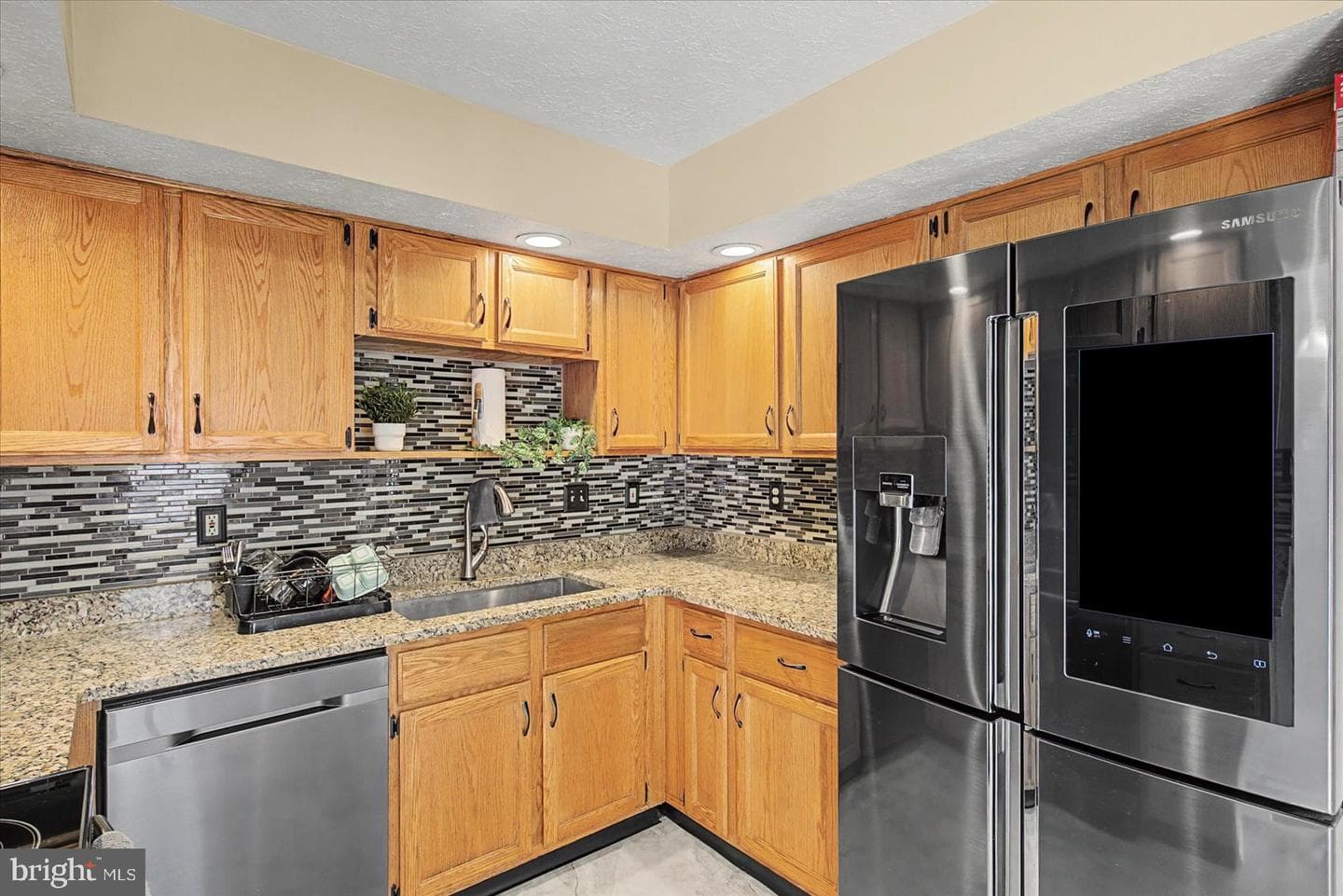 8292 Berryfield Drive photo 17