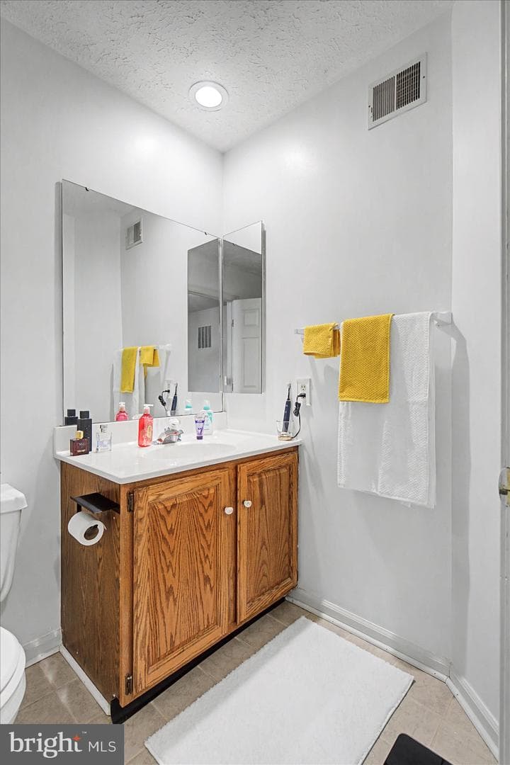 8292 Berryfield Drive photo 32