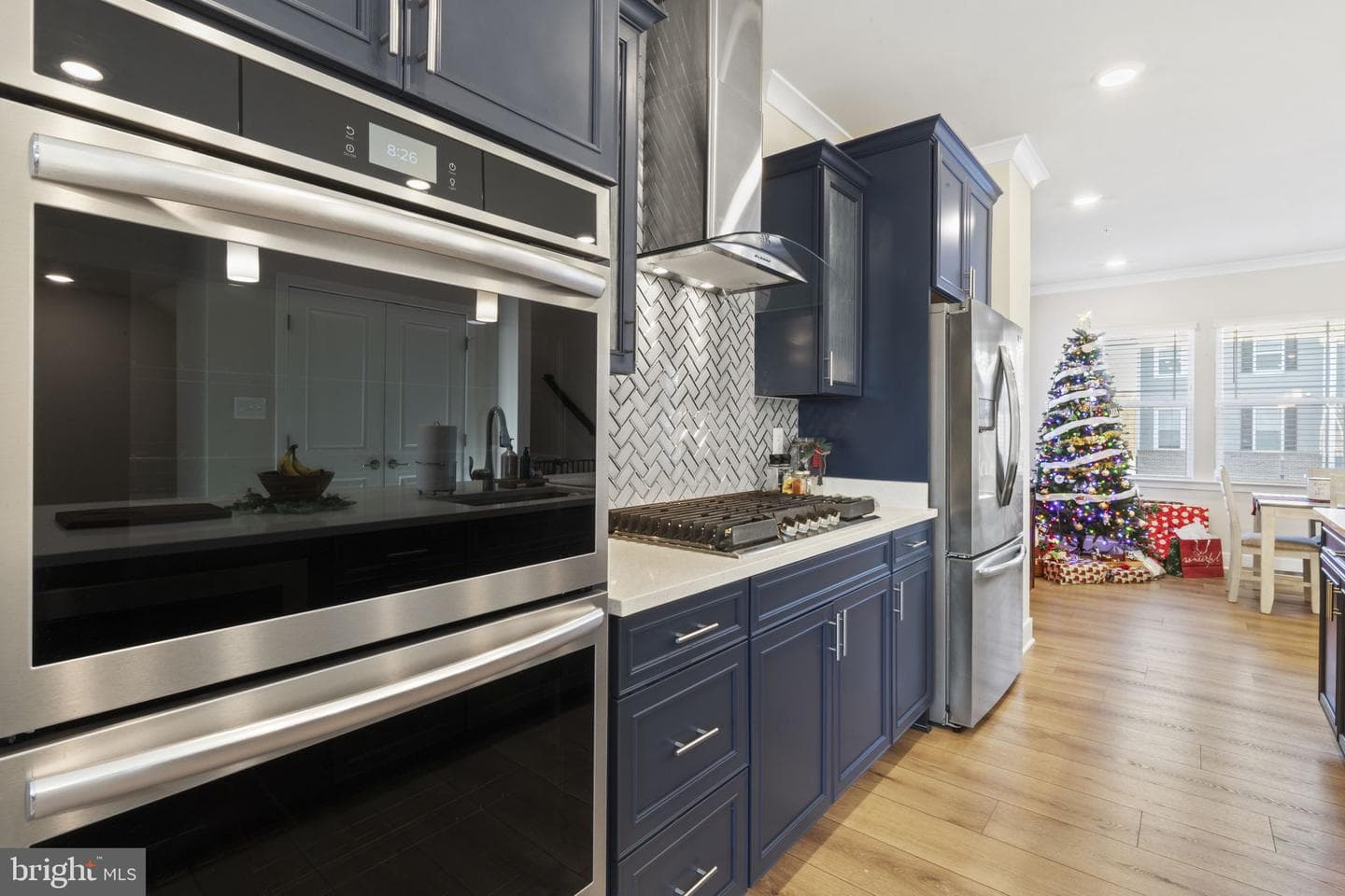 2439 Woodlands Road photo 5