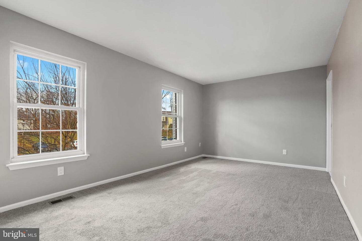 8617 Castlemill Circle photo 13