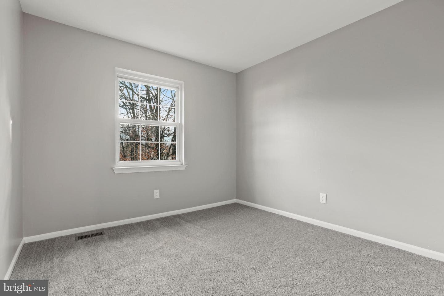 8617 Castlemill Circle photo 18