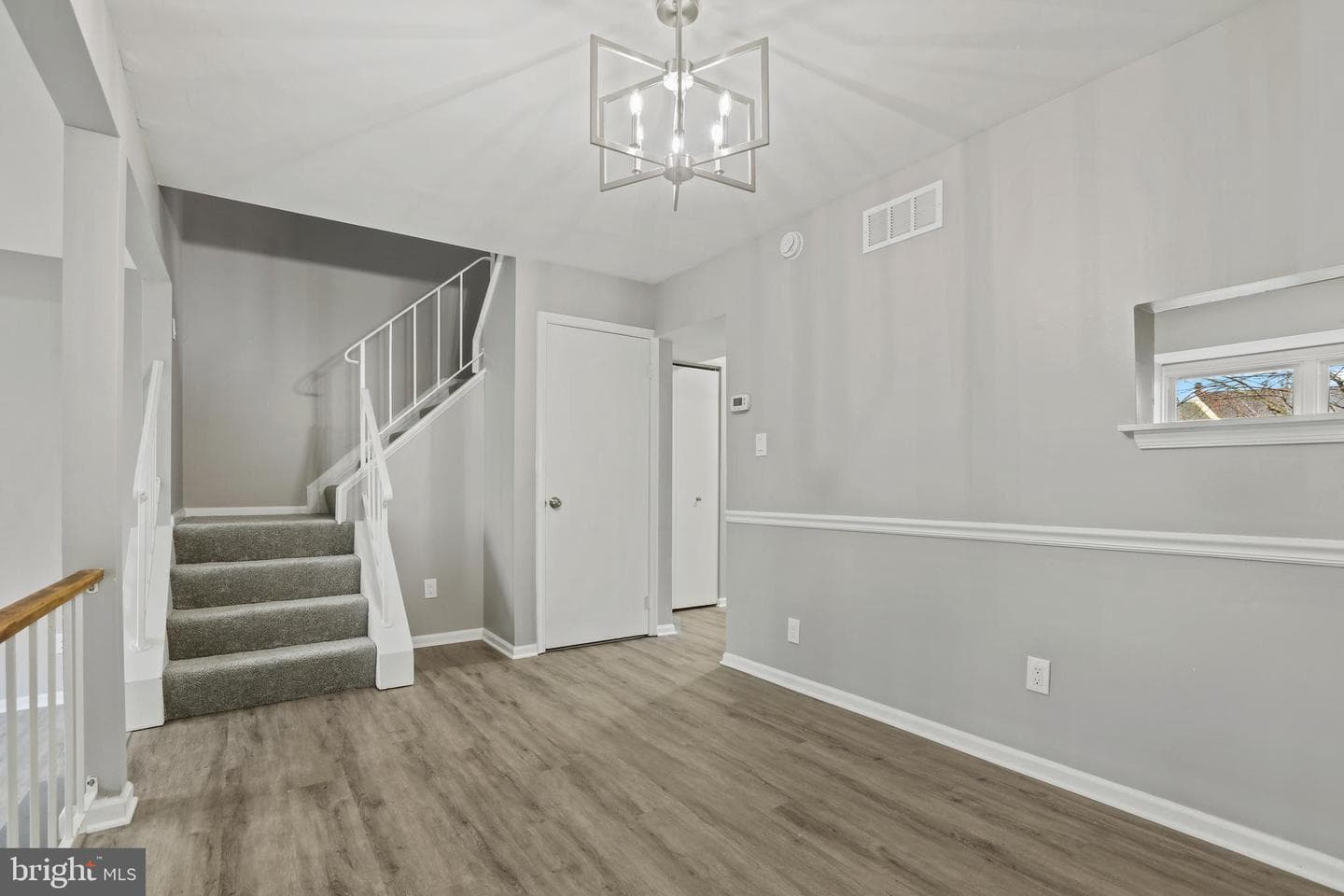 8617 Castlemill Circle photo 9
