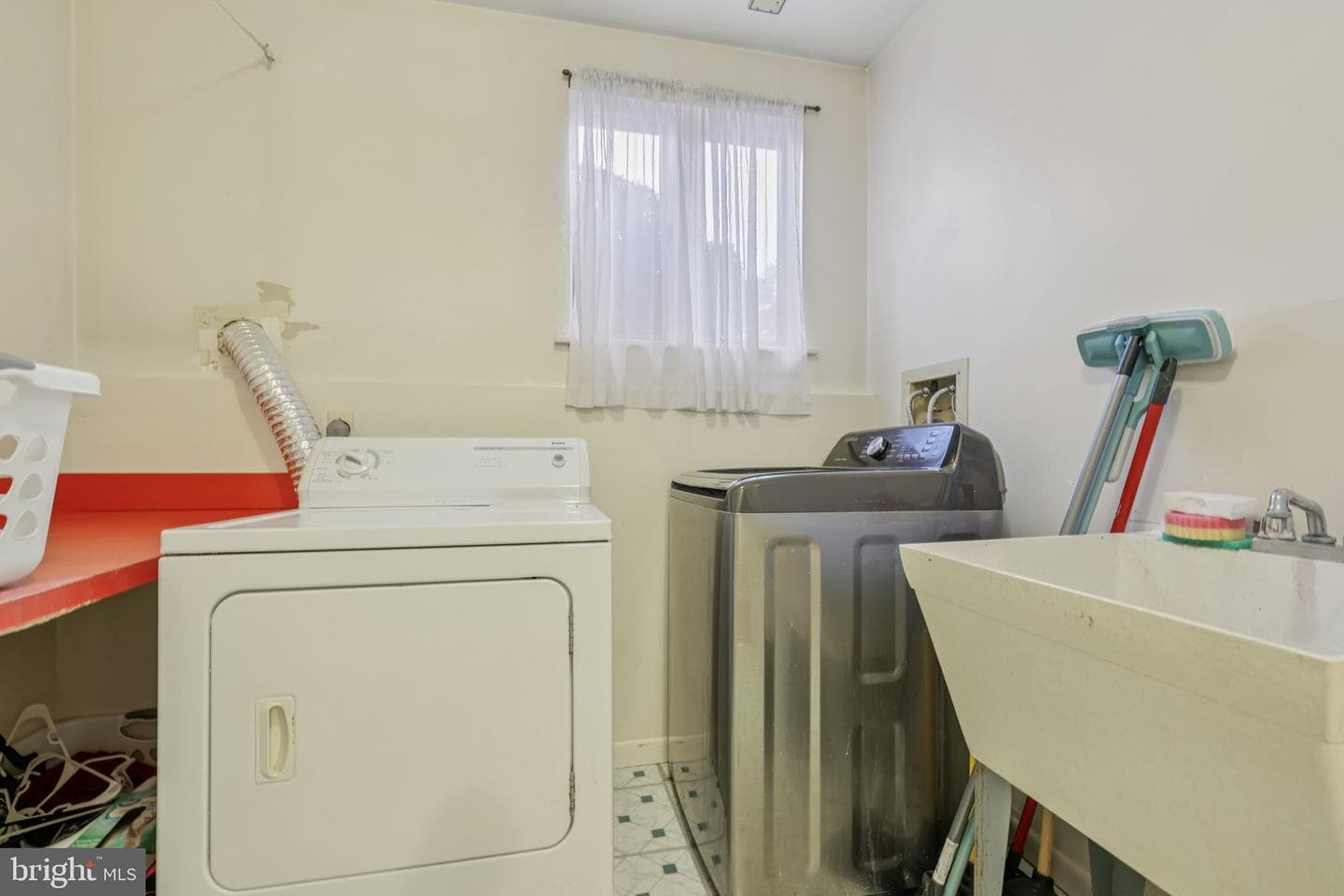 6208 Ebenezer Road photo 22
