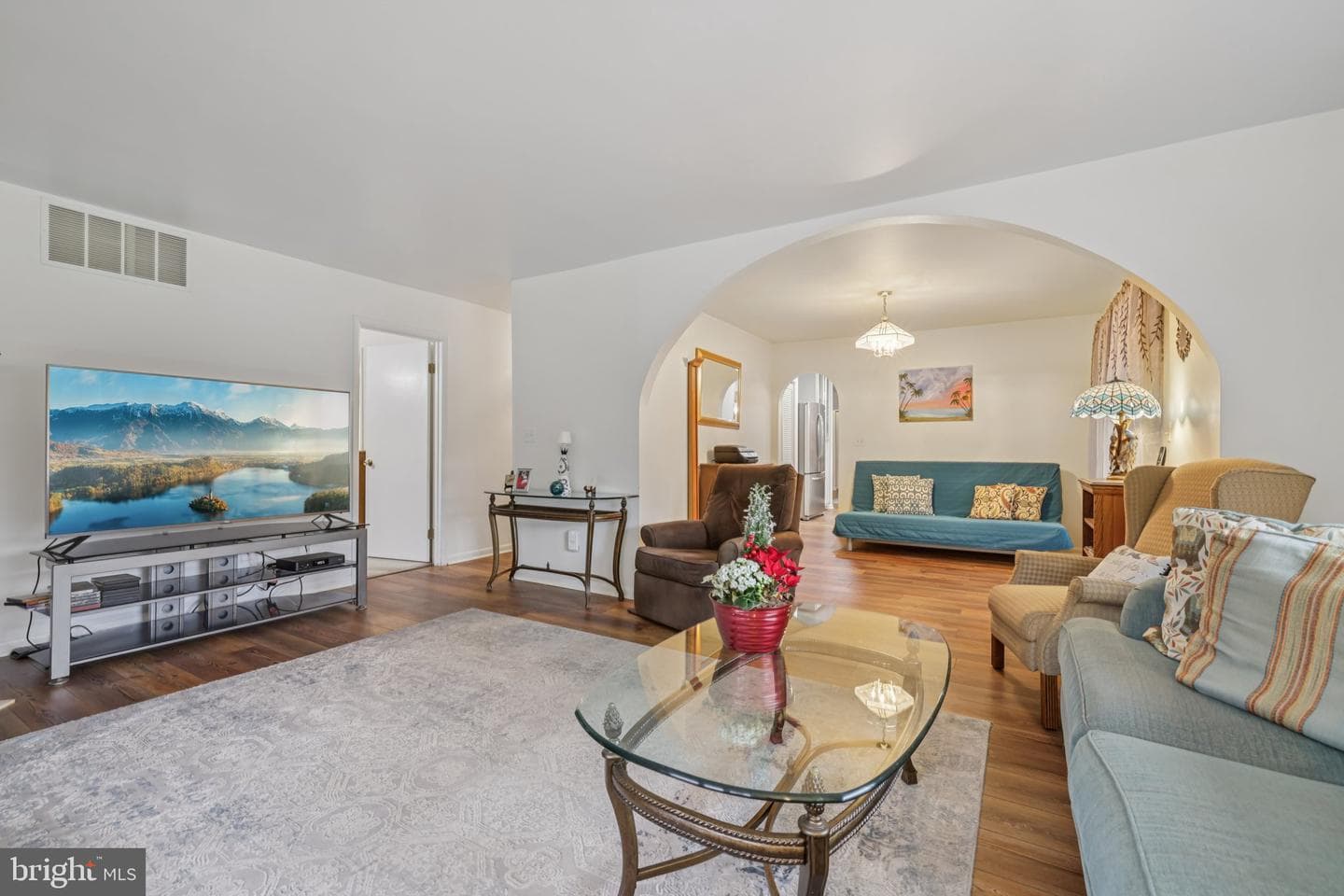 6208 Ebenezer Road photo 3