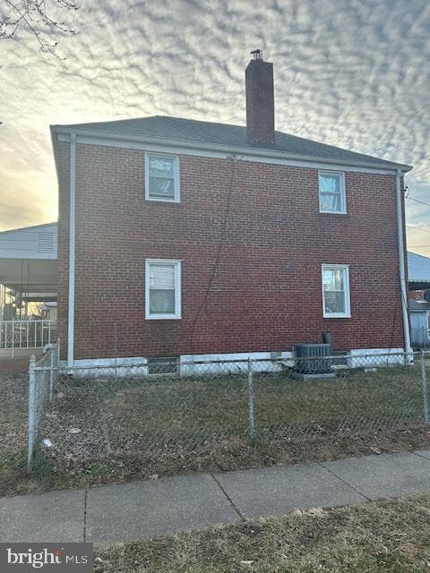 2169 Redthorn Road photo 2