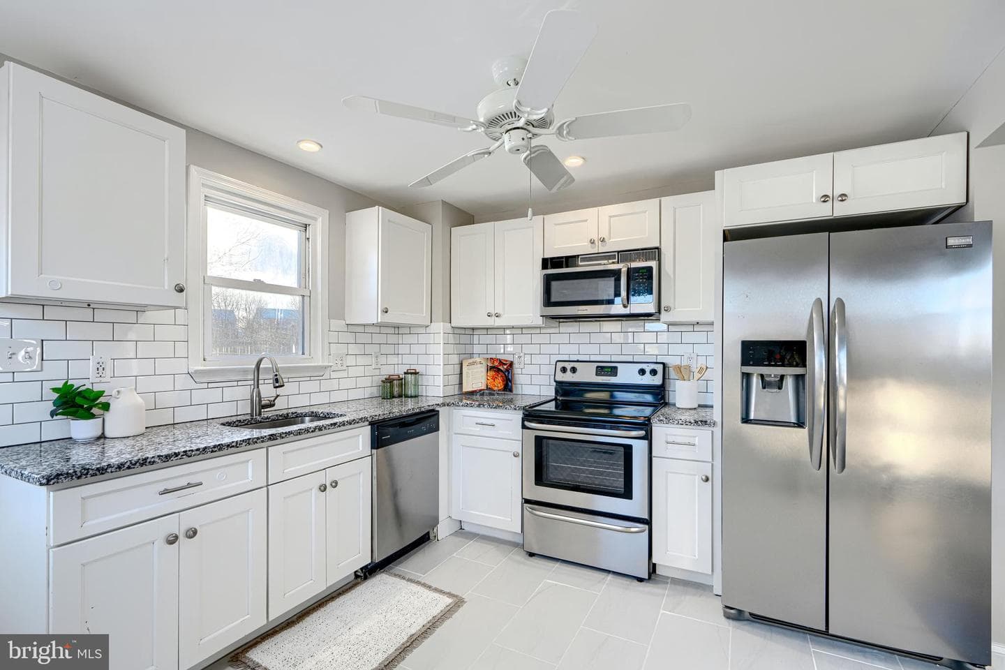 1203 Hilldale Road photo 15
