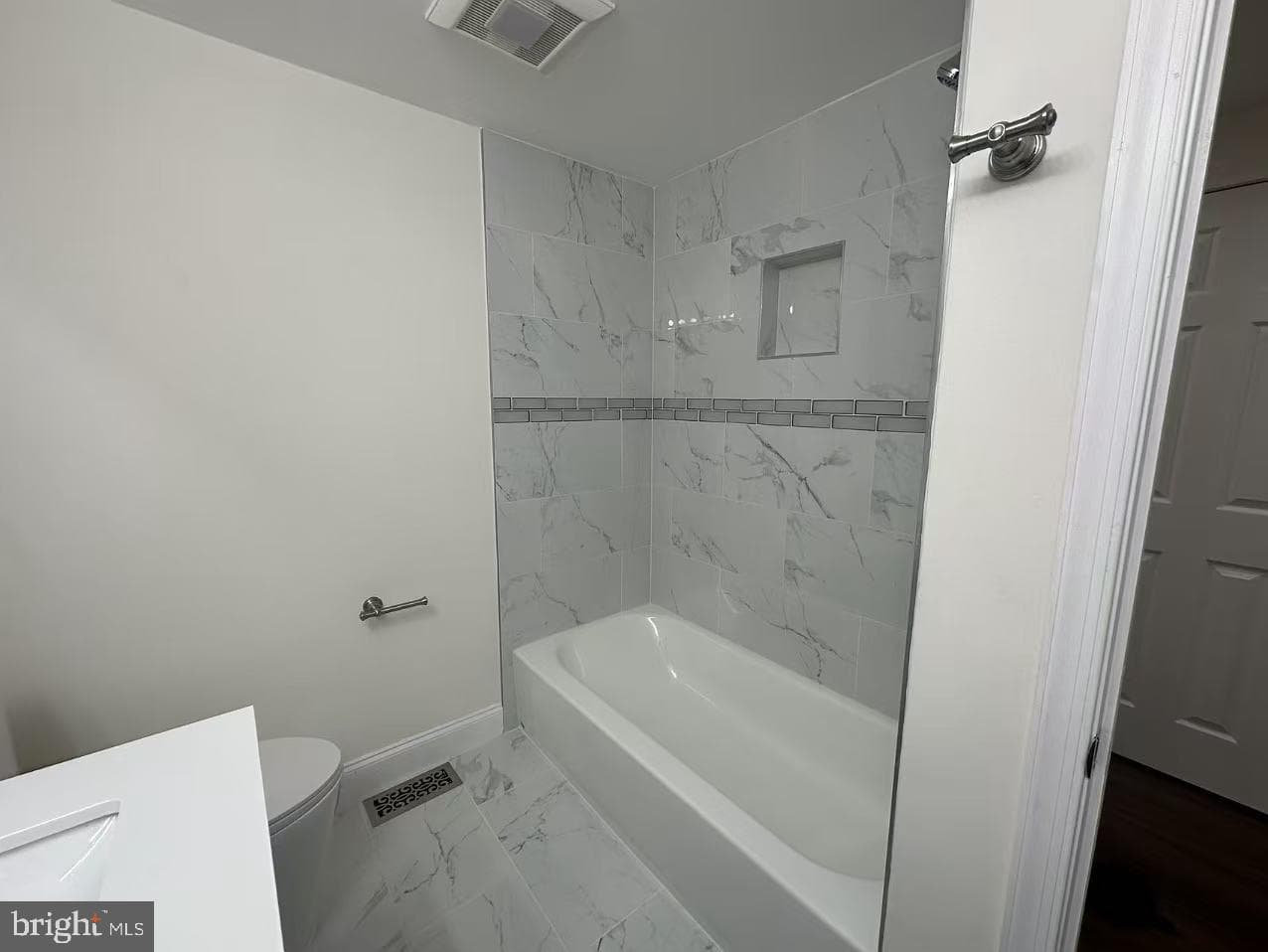 11 Brucetown Court photo 16
