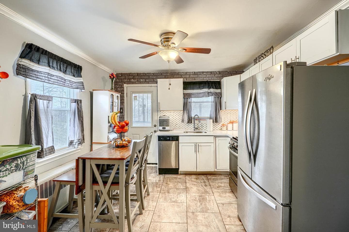 5943 Clayton Avenue photo 10
