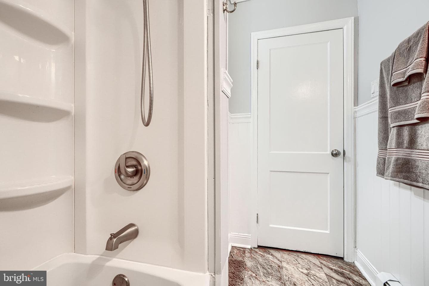 5943 Clayton Avenue photo 25