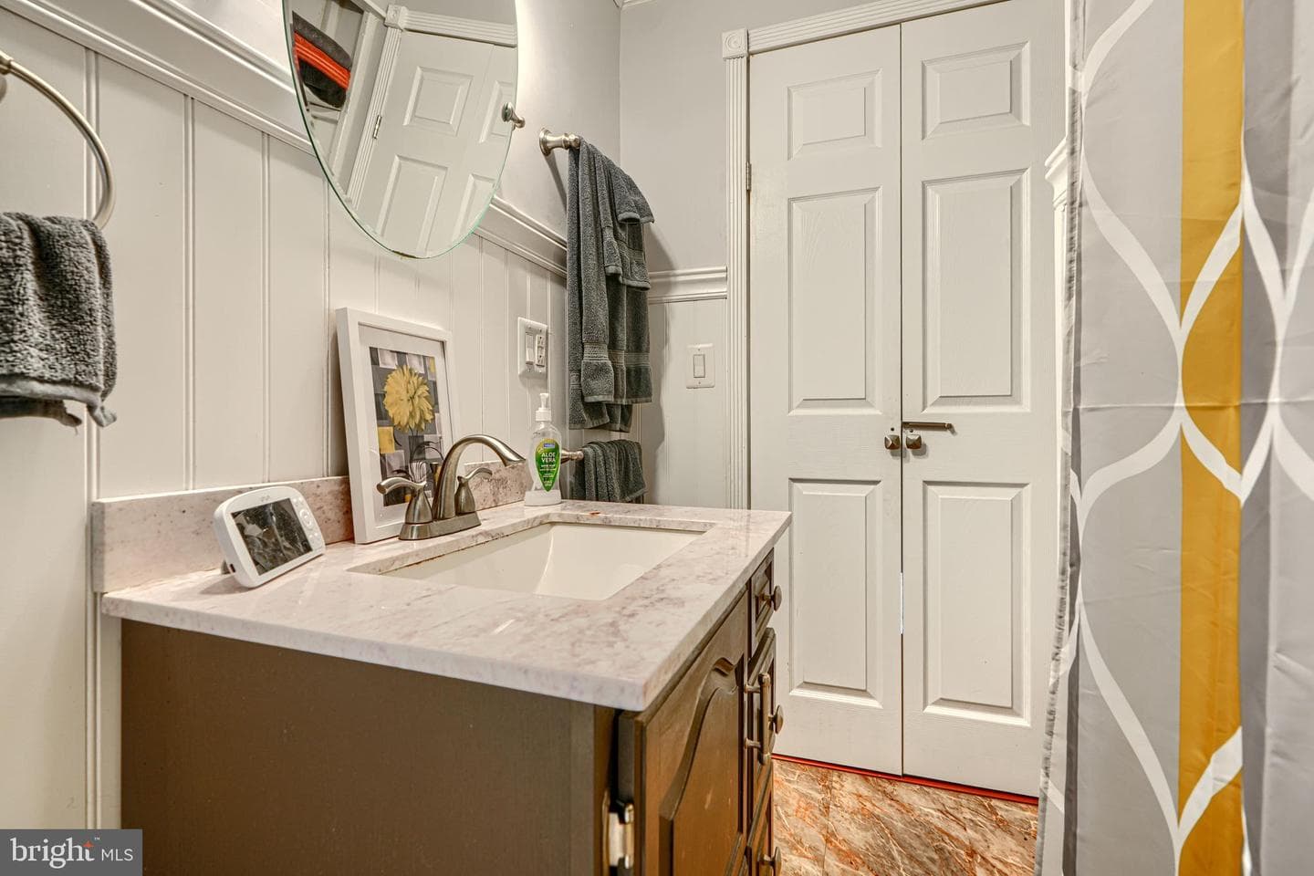 5943 Clayton Avenue photo 34