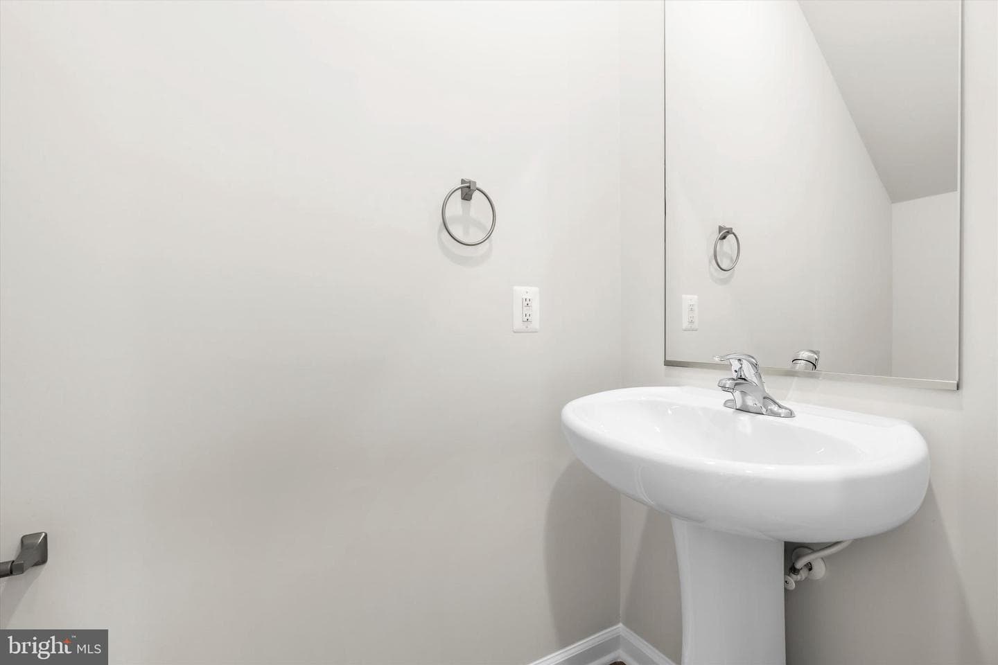 8131 Bartholomew Court photo 29