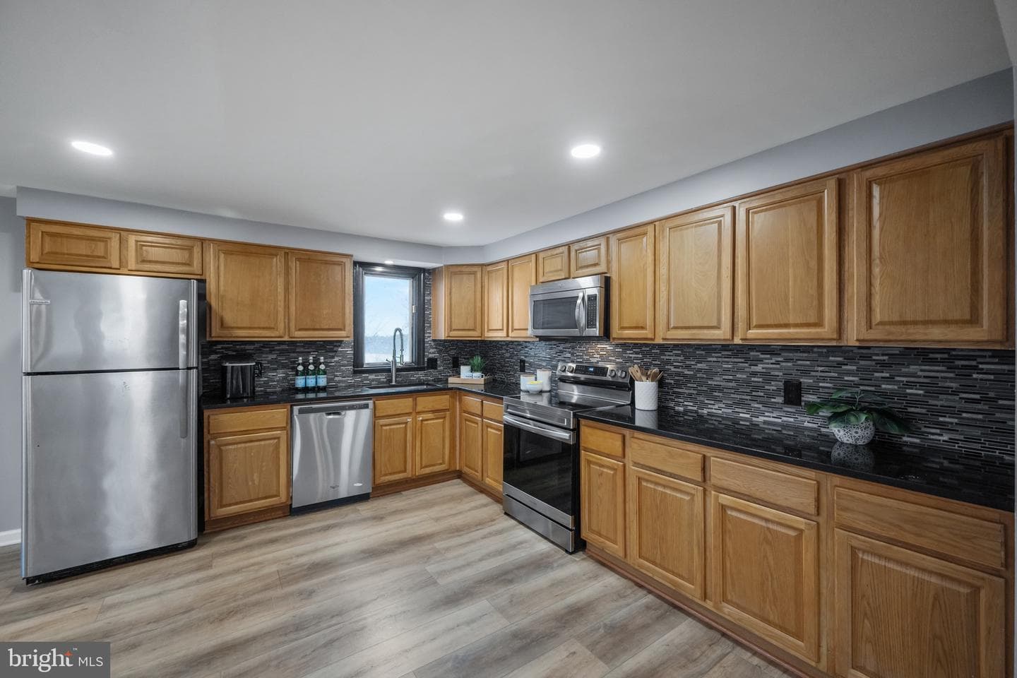 15915 Trenton Road photo 15