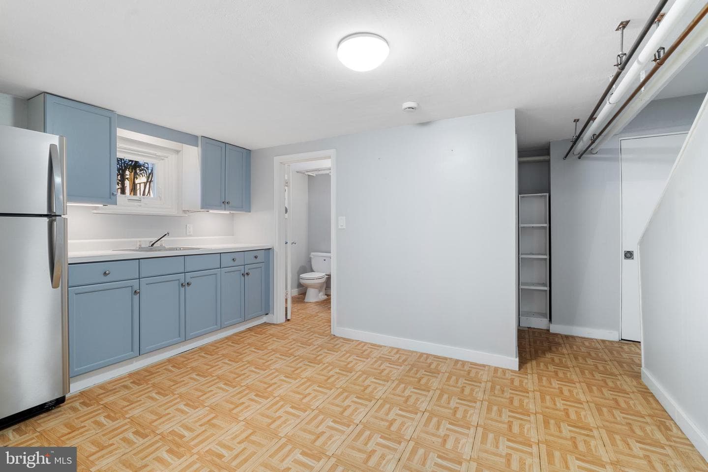 201 Ridge Avenue photo 26