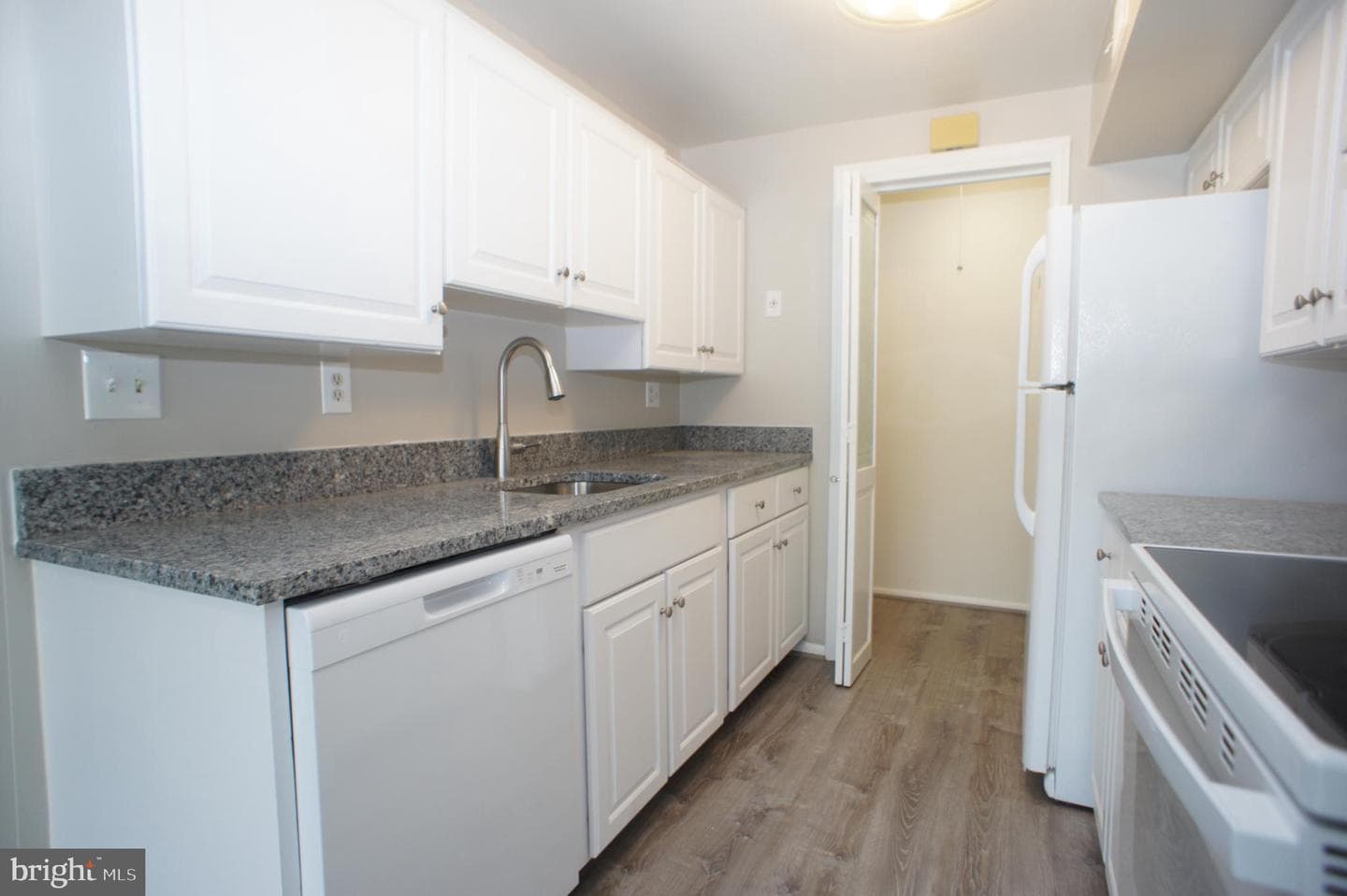 41 Fox Run Court #a photo 2
