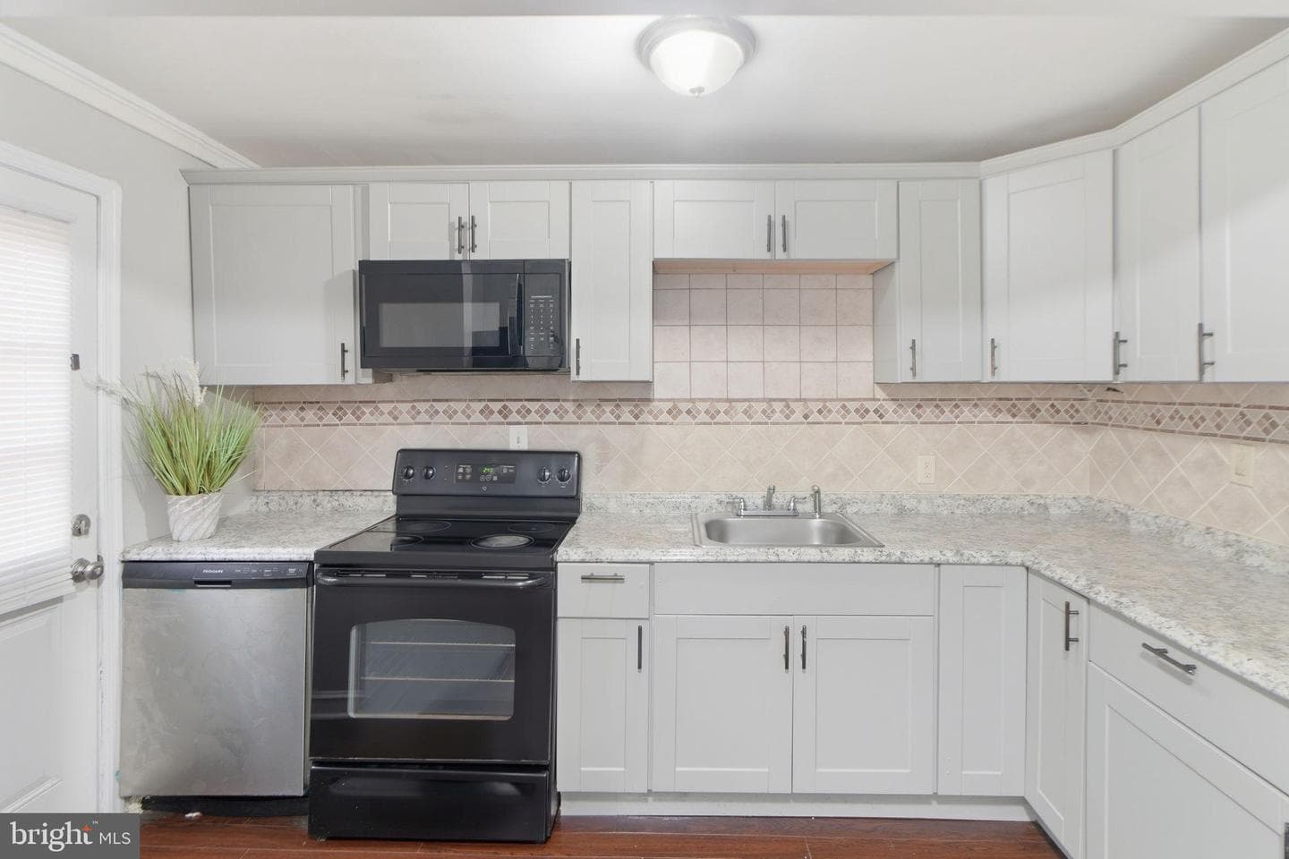 5330 Dogwood Road photo 8