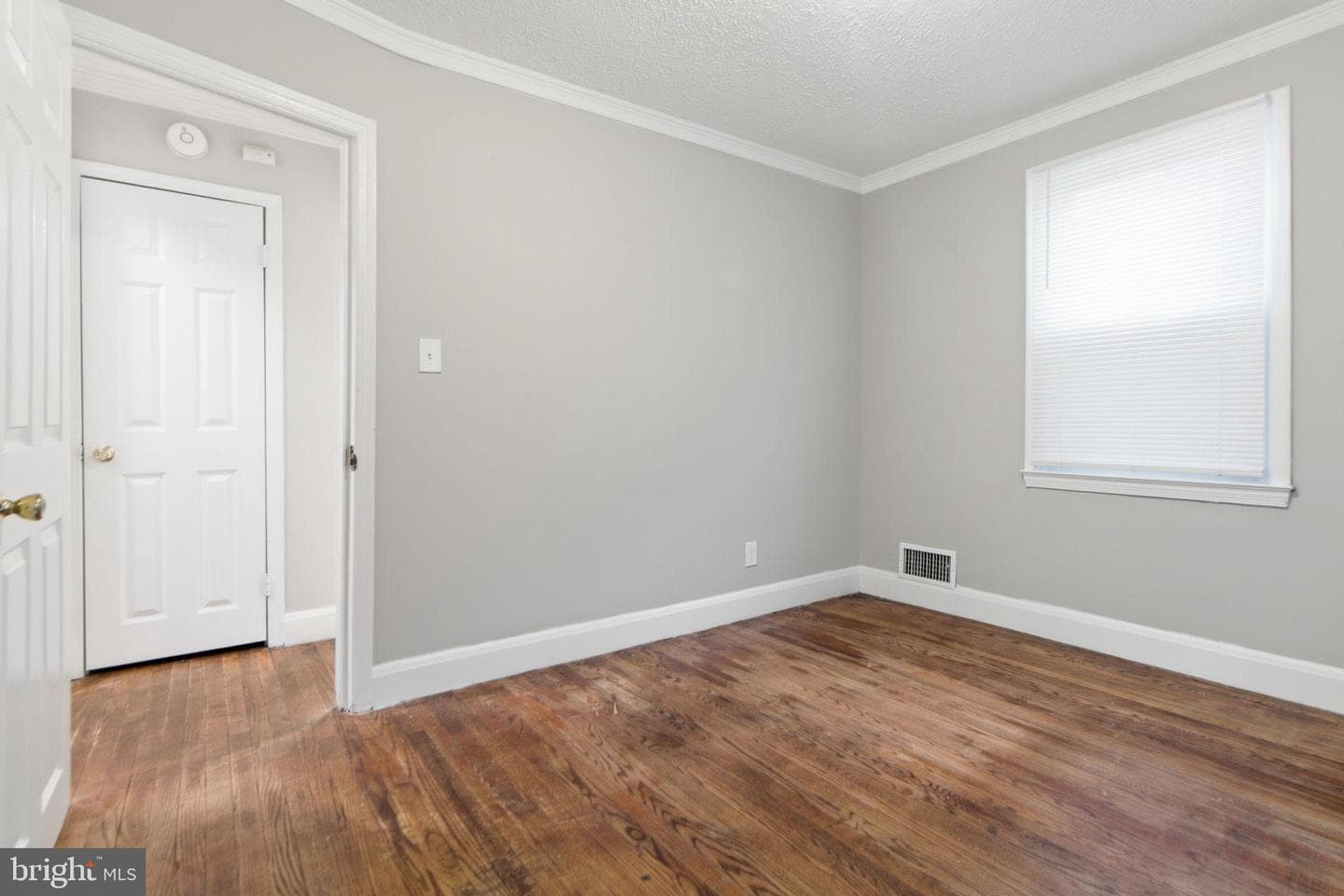 5330 Dogwood Road photo 9