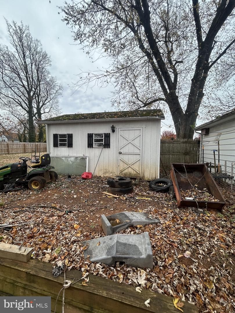 5948 Baltimore Street photo 7