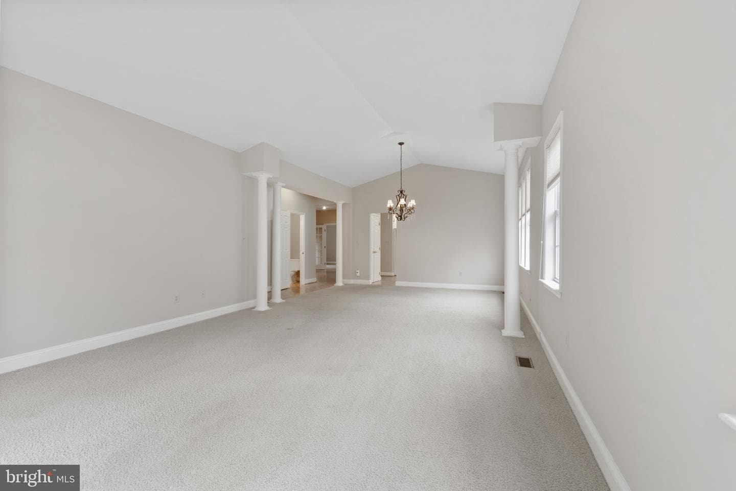 2 Stone Pine Court photo 5