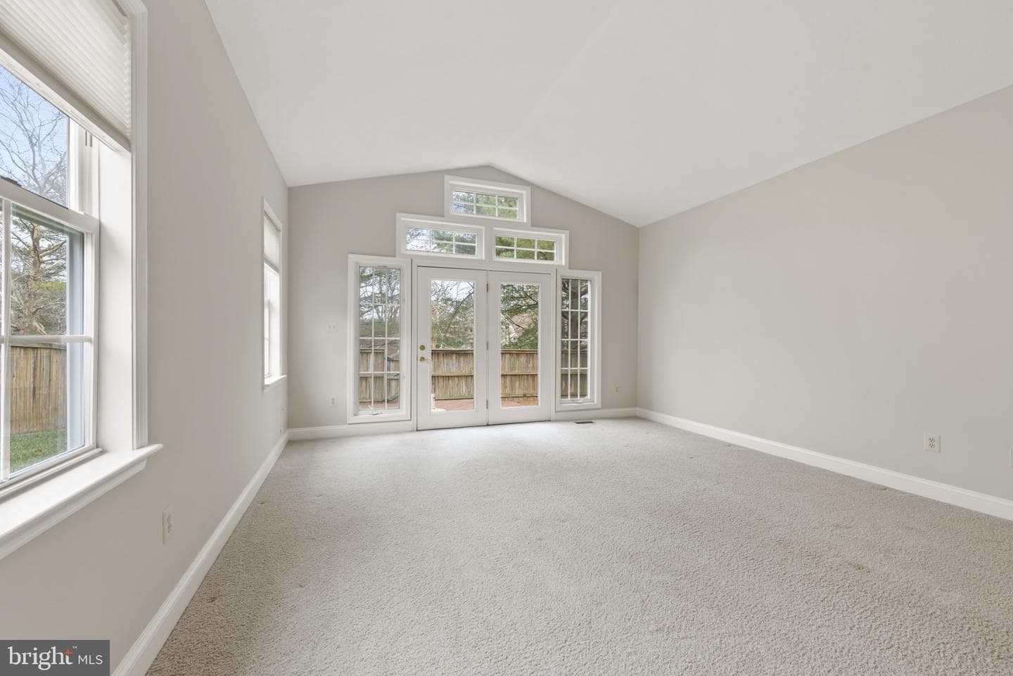 2 Stone Pine Court photo 7