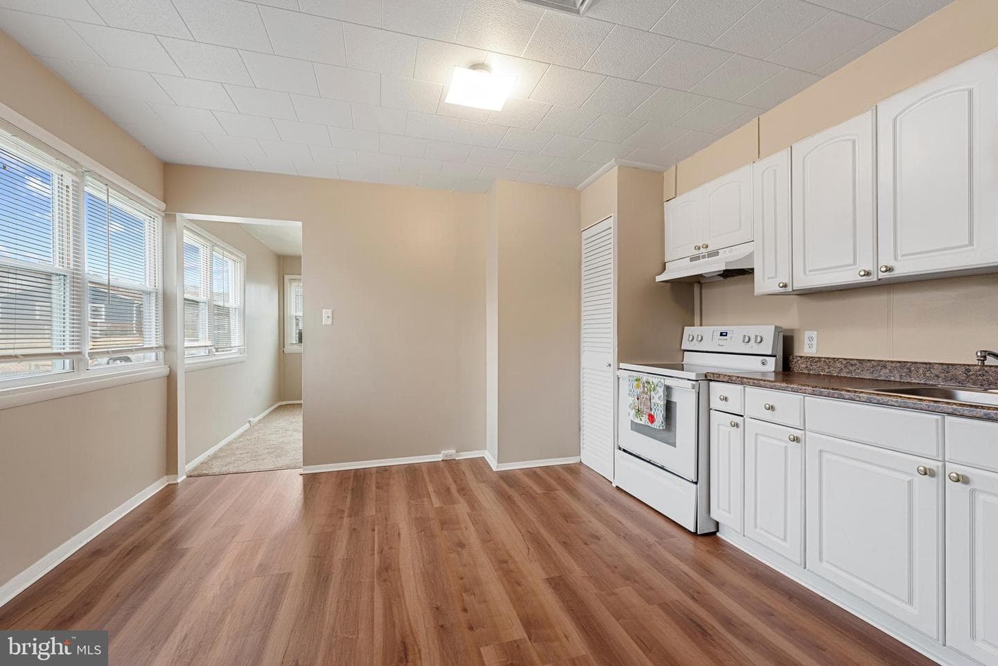 902 Cord Street photo 32