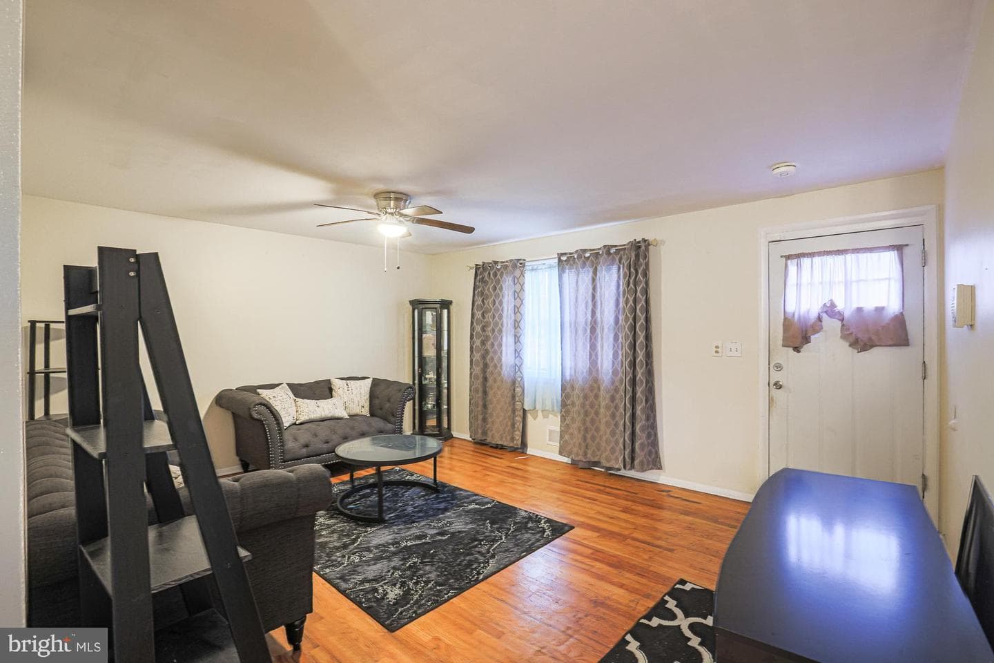 114 Glyndon Drive photo 18