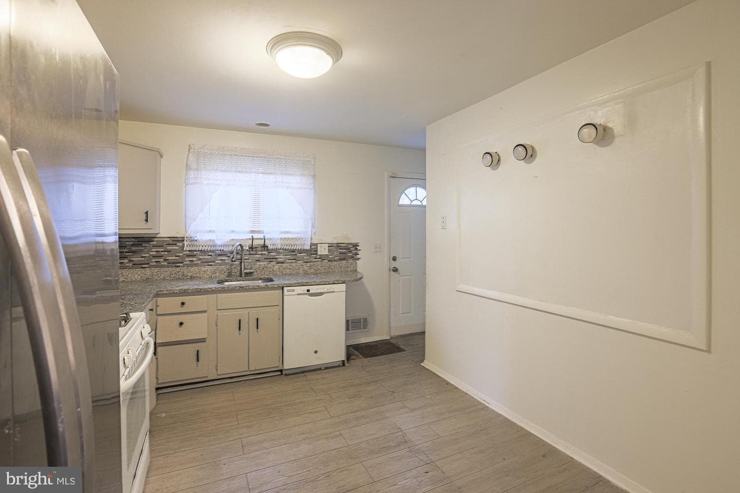 114 Glyndon Drive photo 23