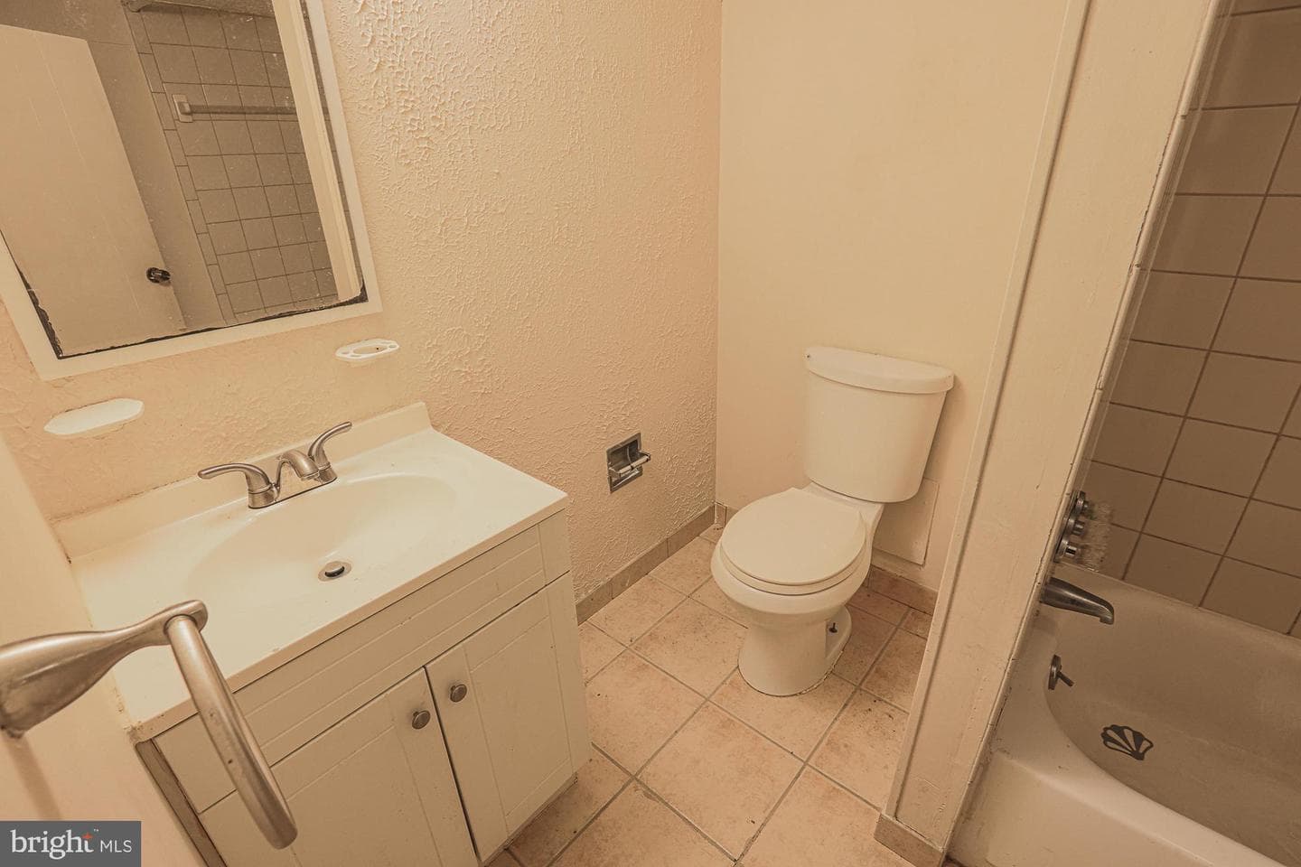 114 Glyndon Drive photo 38
