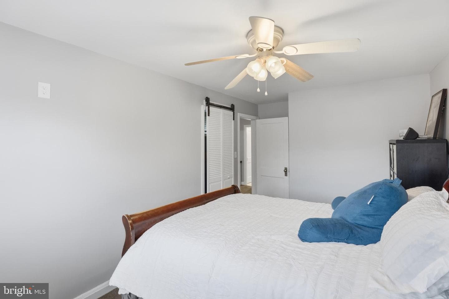 1542 Clairidge Road photo 13