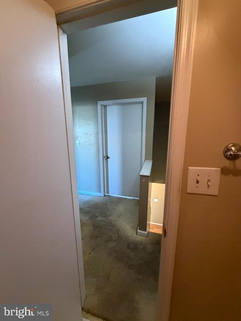 9404 Horn Avenue photo 27